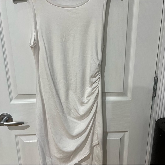 Treasure Bond white sleeveless dress size medium - Picture 3 of 8